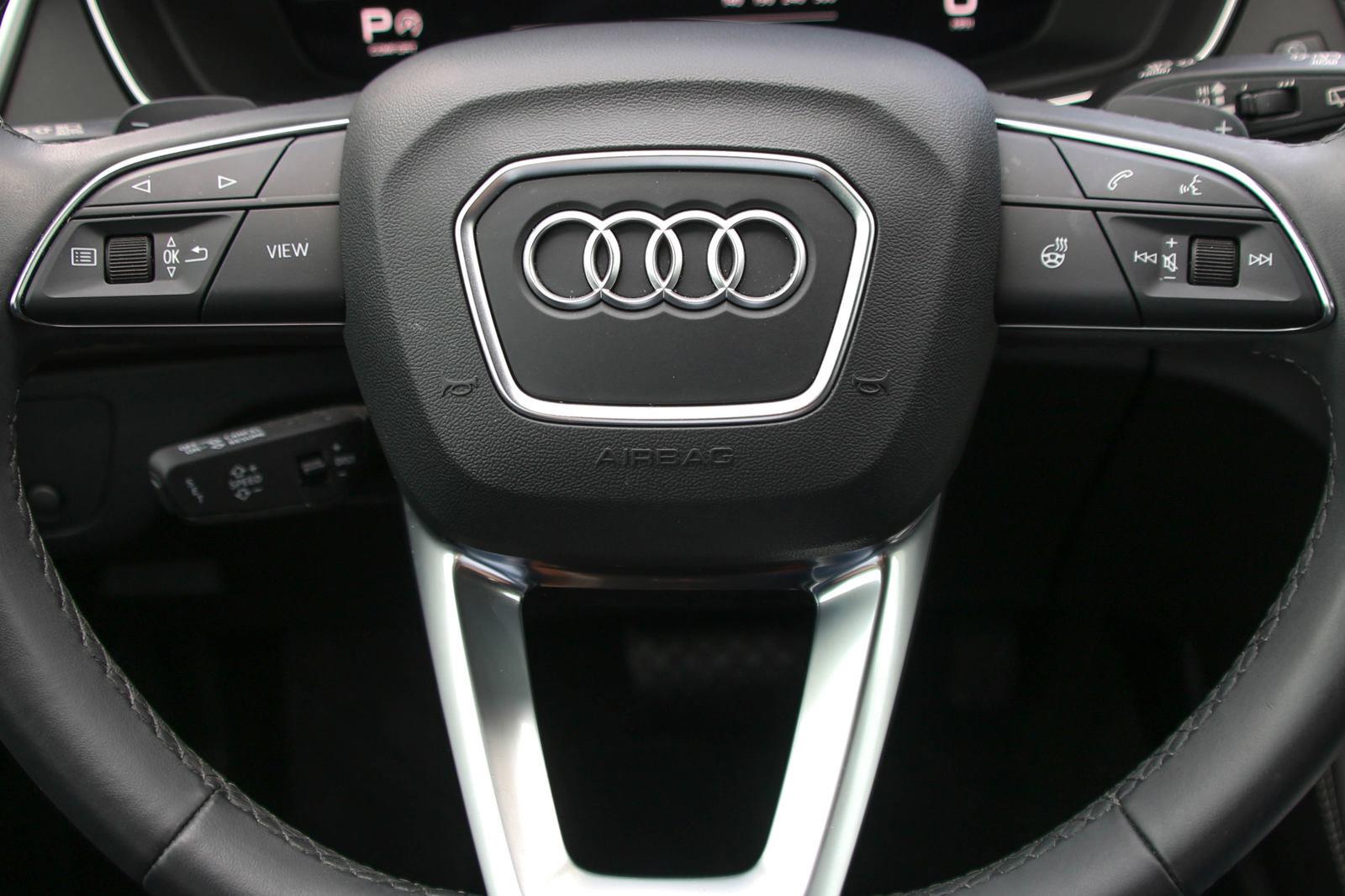 2024 Audi Q5 Vehicle Photo in SUGAR LAND, TX 77478