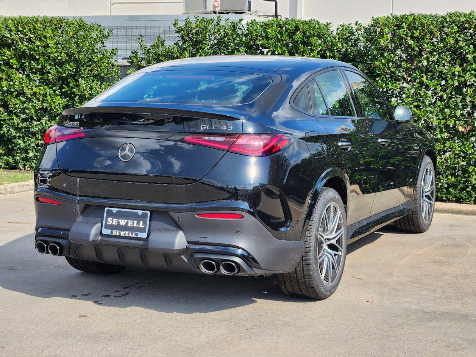 2025 Mercedes-Benz GLC Vehicle Photo in HOUSTON, TX 77079