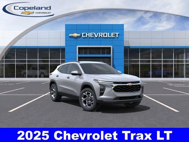 2025 Chevrolet Trax Vehicle Photo in BROCKTON, MA 02301-7113