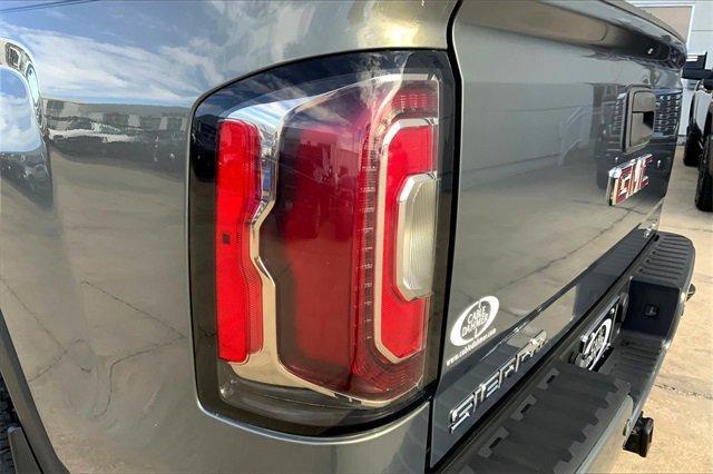 2018 GMC Sierra 1500 Vehicle Photo in TOPEKA, KS 66609-0000