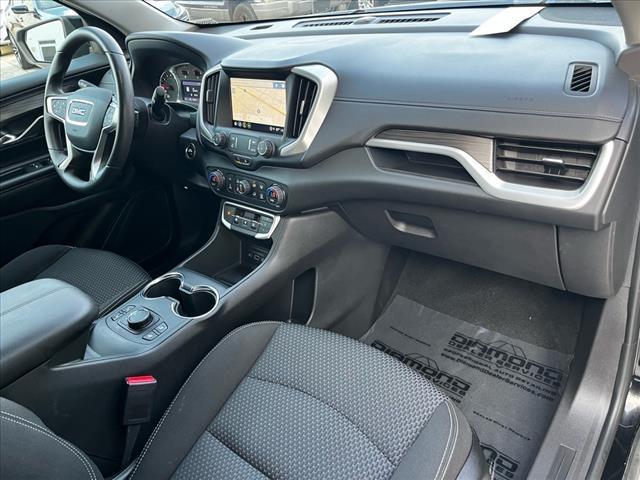 2022 GMC Terrain Vehicle Photo in TAMPA, FL 33612-3404