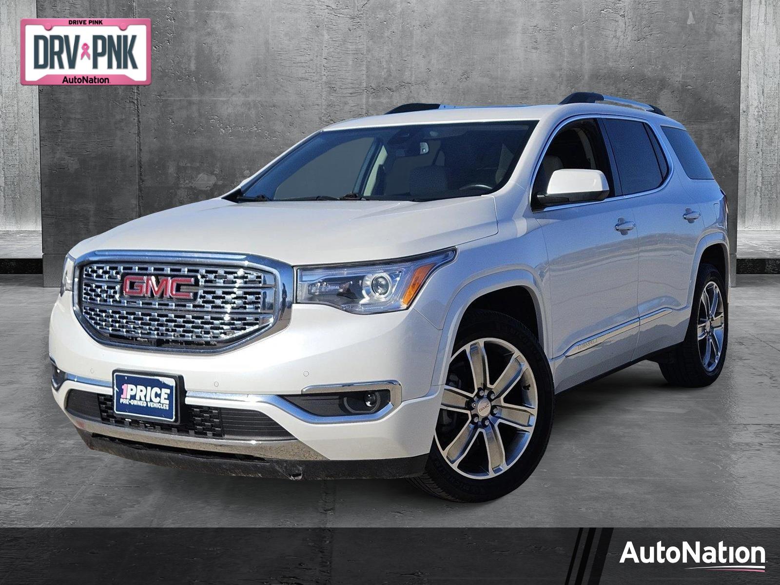 2017 GMC Acadia Vehicle Photo in NORTH RICHLAND HILLS, TX 76180-7199