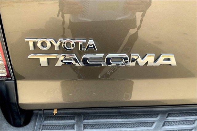 2015 Toyota Tacoma Vehicle Photo in KANSAS CITY, MO 64114-4502