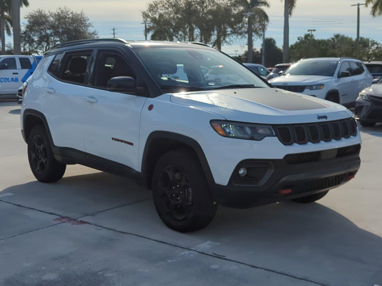 2023 Jeep Compass Vehicle Photo in Pembroke Pines, FL 33027