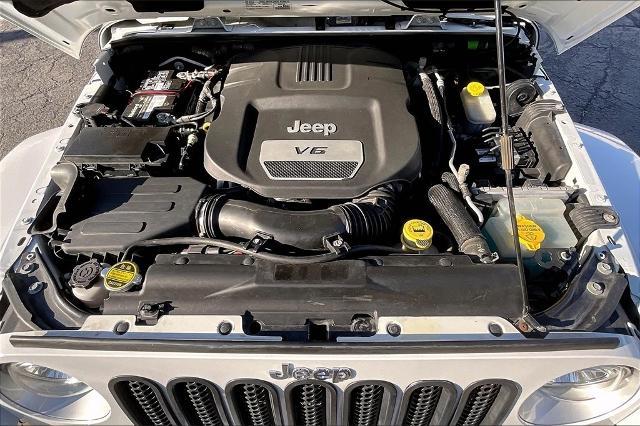 2017 Jeep Wrangler Unlimited Vehicle Photo in Kansas City, MO 64114