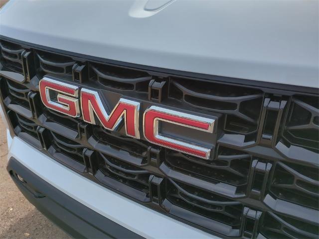 2024 GMC Canyon Vehicle Photo in GOODYEAR, AZ 85338-1310