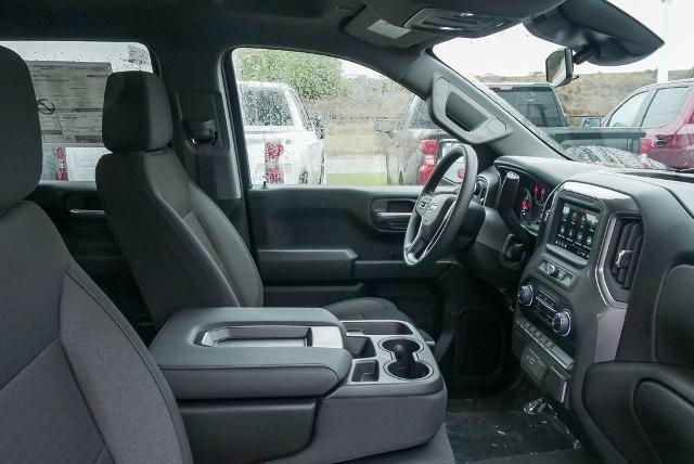 2025 Chevrolet Silverado 1500 Vehicle Photo in VENTURA, CA 93003-8585