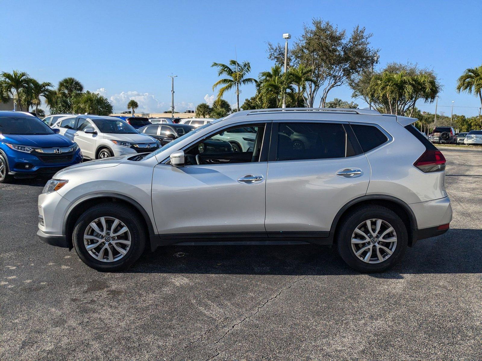 2020 Nissan Rogue Vehicle Photo in Miami, FL 33015