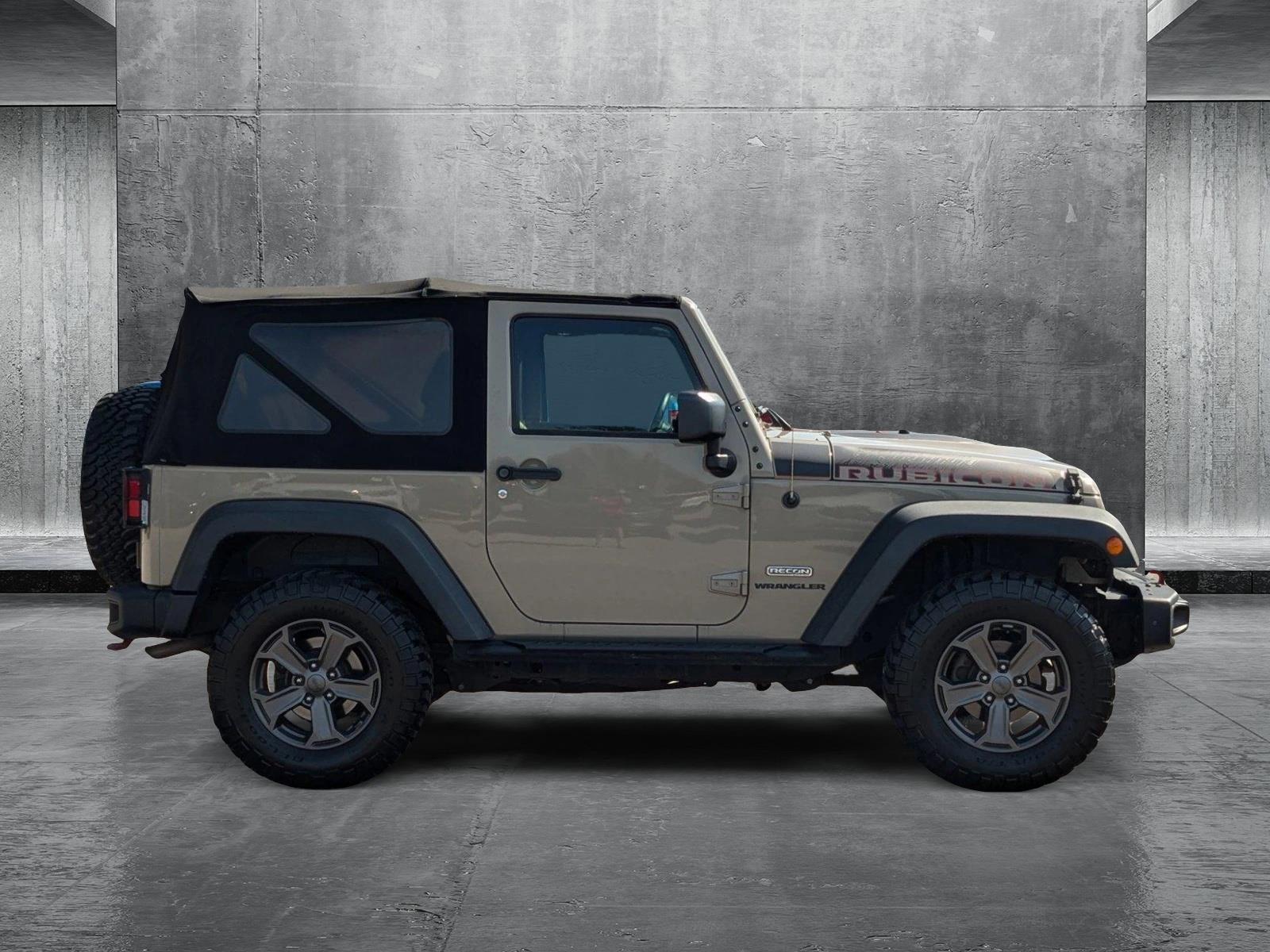 2017 Jeep Wrangler Vehicle Photo in St. Petersburg, FL 33713