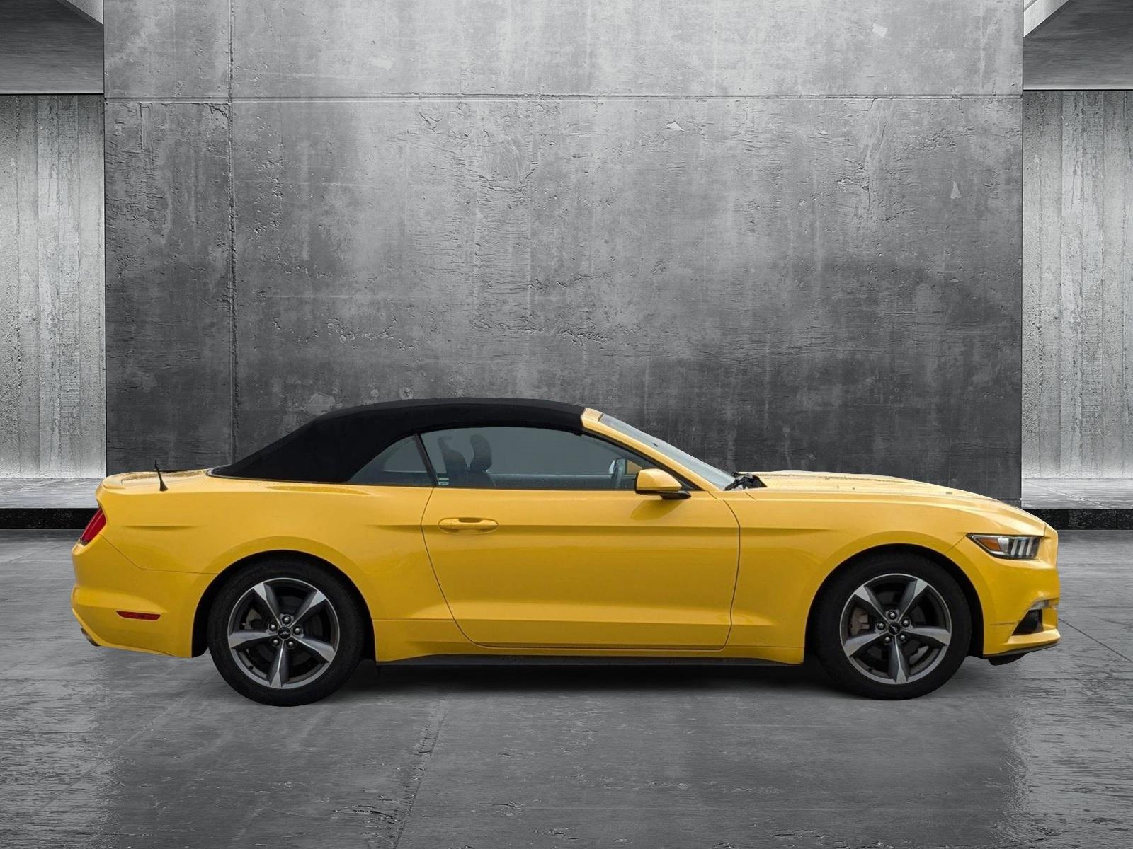 2015 Ford Mustang Vehicle Photo in St. Petersburg, FL 33713