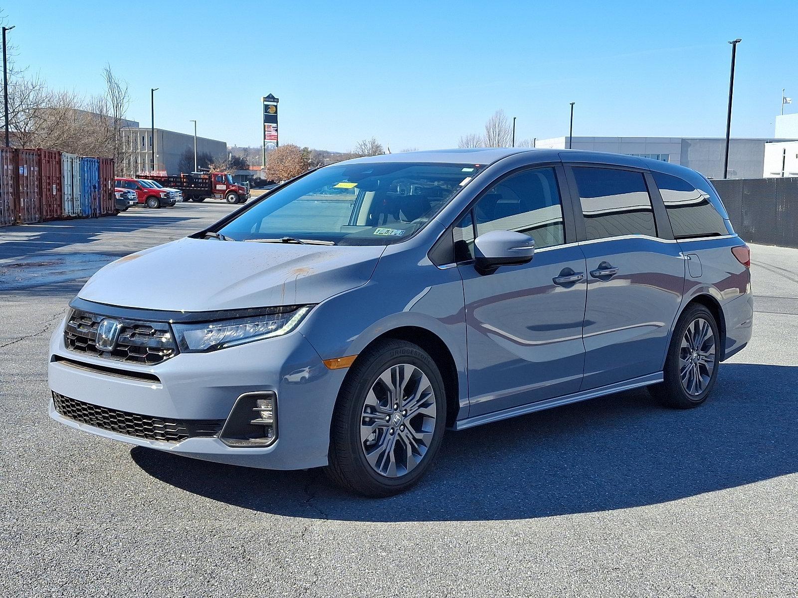 2025 Honda Odyssey Vehicle Photo in Harrisburg, PA 17111