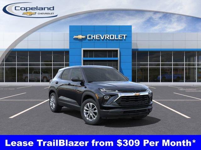 2025 Chevrolet Trailblazer Vehicle Photo in BROCKTON, MA 02301-7113