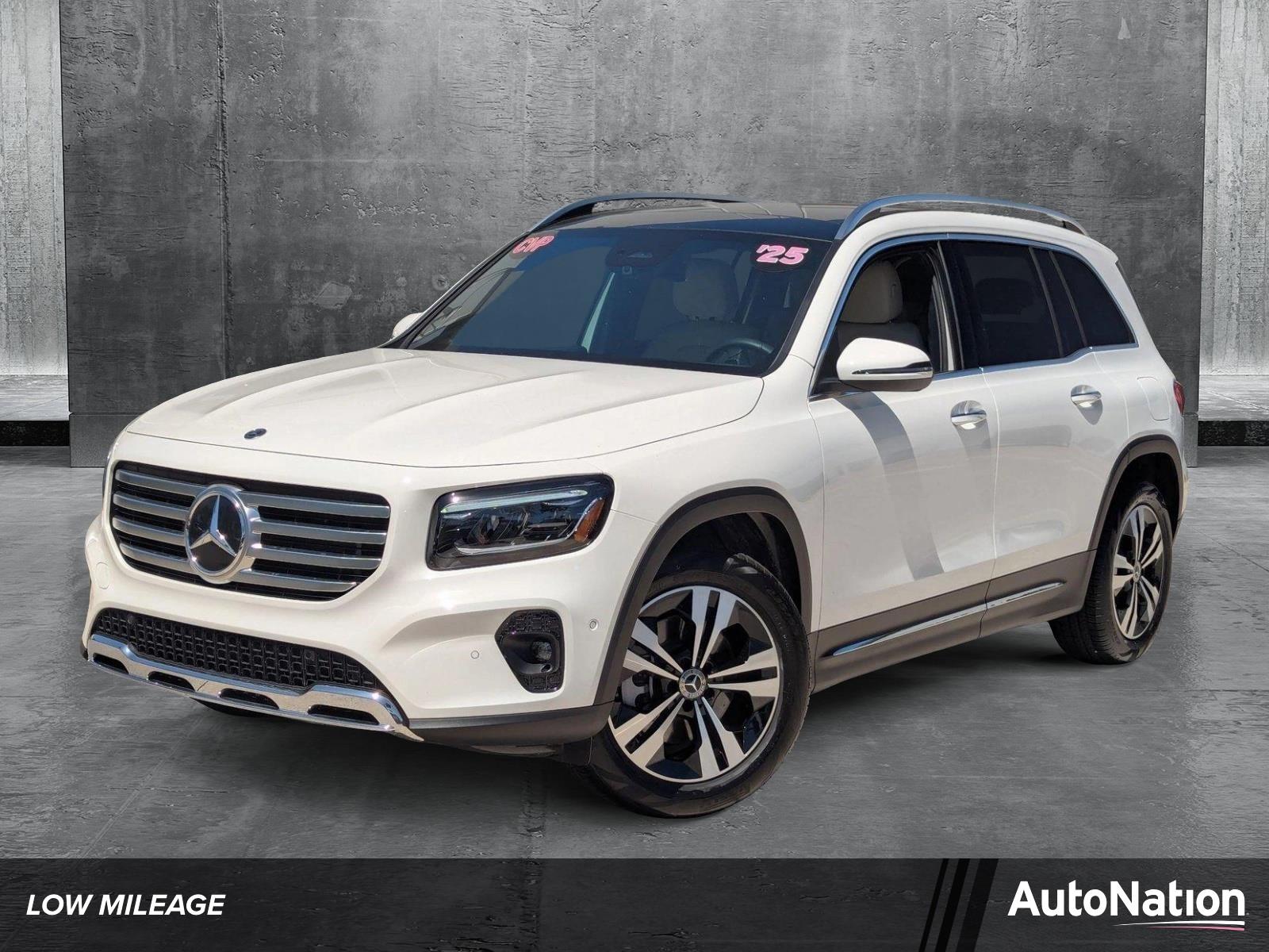 2025 Mercedes-Benz GLB Vehicle Photo in Pembroke Pines , FL 33027
