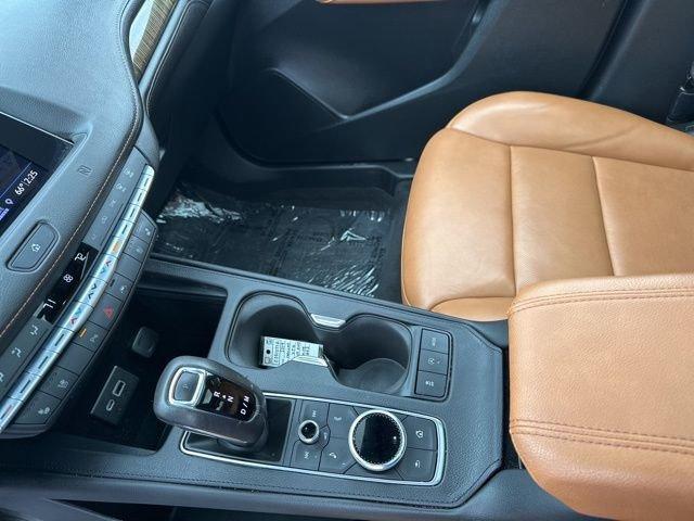 2019 Cadillac XT4 Vehicle Photo in MEDINA, OH 44256-9631