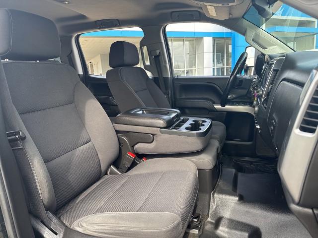 2018 Chevrolet Silverado 2500 HD Vehicle Photo in MANHATTAN, KS 66502-5036