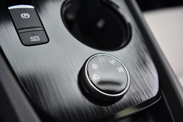 2025 Nissan Rogue Vehicle Photo in Ballwin, MO 63011