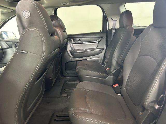 2015 GMC Acadia Vehicle Photo in MEDINA, OH 44256-9631
