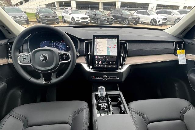 2025 Volvo XC90 Vehicle Photo in Grapevine, TX 76051