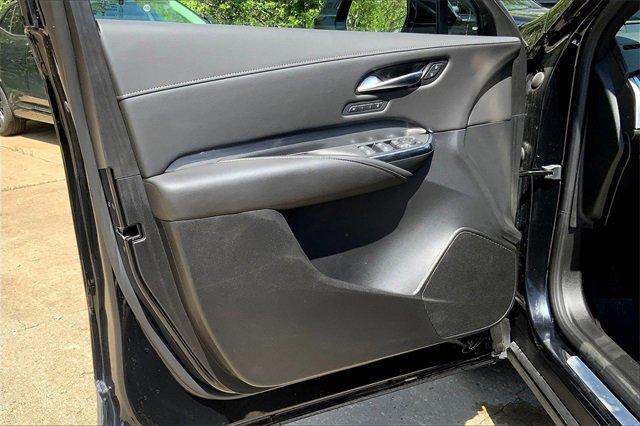 2024 Cadillac XT4 Vehicle Photo in KANSAS CITY, MO 64114-4545