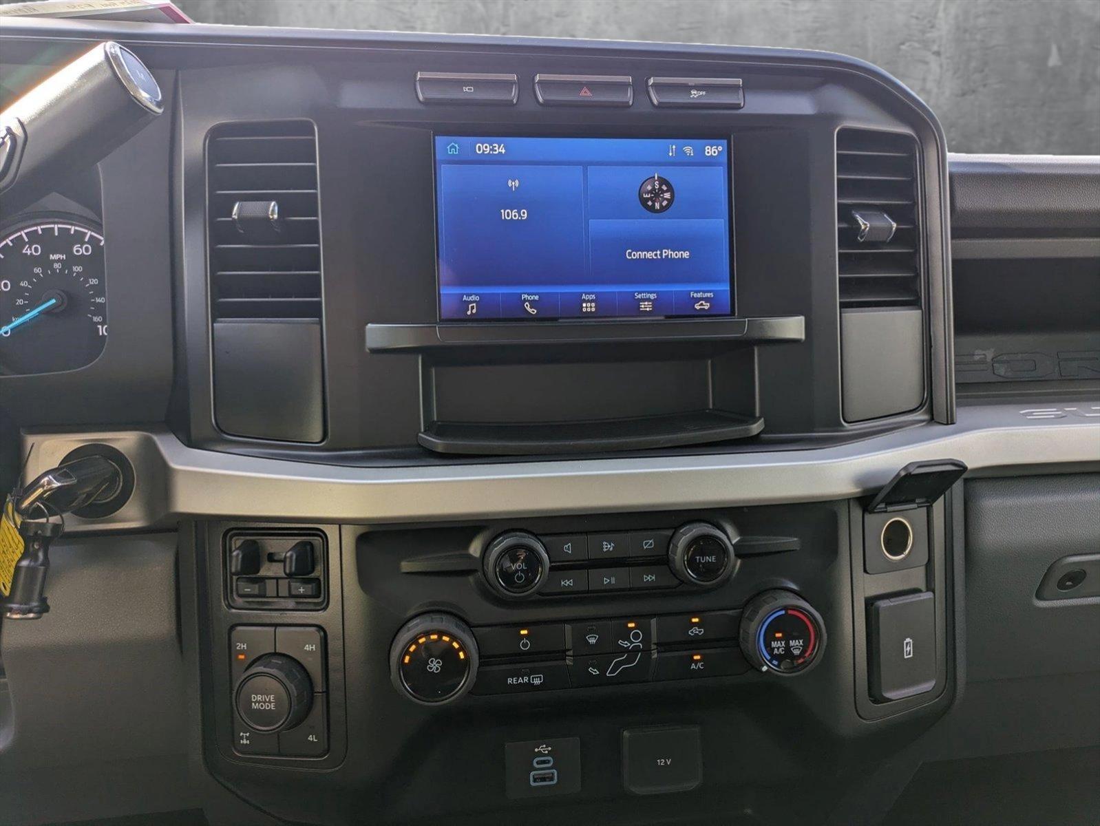 2024 Ford Super Duty F-250 SRW Vehicle Photo in Jacksonville, FL 32244