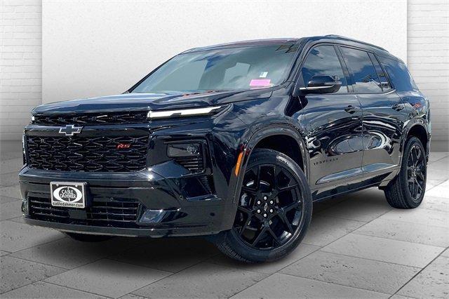2025 Chevrolet Traverse Vehicle Photo in KANSAS CITY, MO 64114-4502