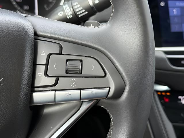 2024 Cadillac XT6 Vehicle Photo in GREEN BAY, WI 54303-3330