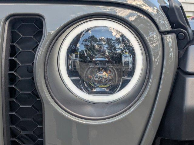 2023 Jeep Gladiator Vehicle Photo in BRUNSWICK, GA 31525-1881