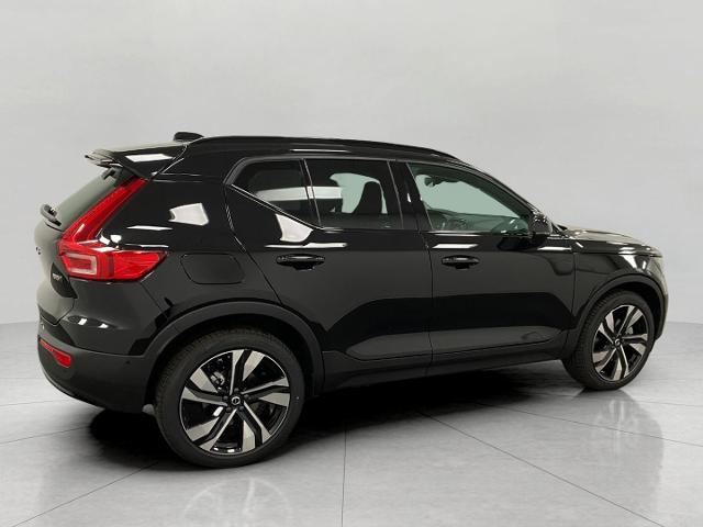 2026 Volvo XC40 Vehicle Photo in Appleton, WI 54913