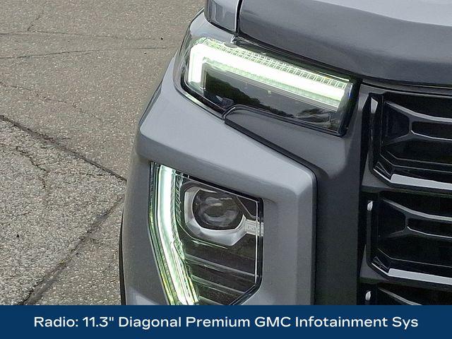 2024 GMC Canyon Vehicle Photo in PAWLING, NY 12564-3219