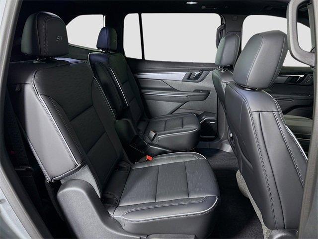 2025 Buick Enclave Vehicle Photo in PUYALLUP, WA 98371-4149