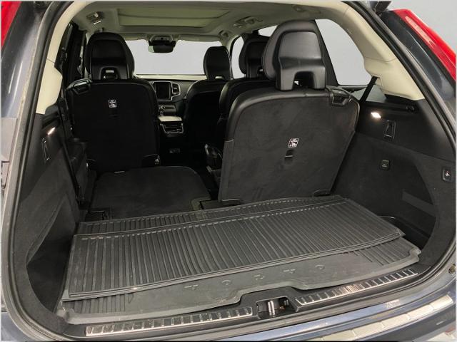 2022 Volvo XC90 Vehicle Photo in Appleton, WI 54913