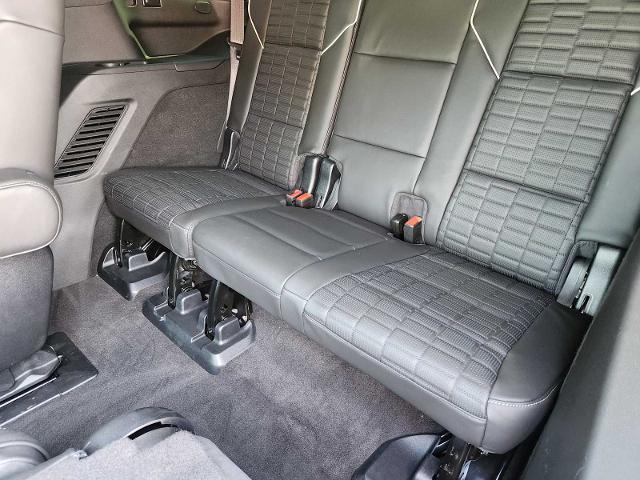 2023 Cadillac Escalade Vehicle Photo in DENTON, TX 76210-9321