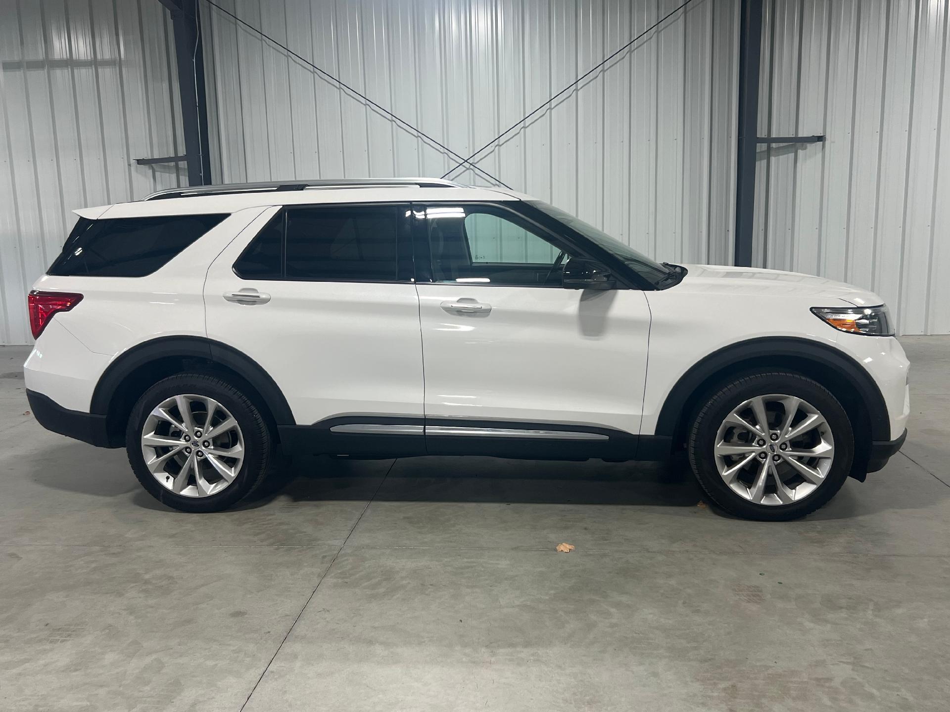 Used 2022 Ford Explorer Platinum with VIN 1FM5K8HC1NGA24735 for sale in Falls City, NE