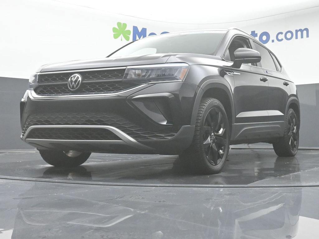 2022 Volkswagen Taos Vehicle Photo in Marion, IA 52302