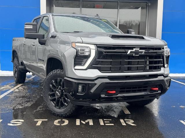 2025 Chevrolet Silverado 2500 HD Vehicle Photo in GARDNER, MA 01440-3110