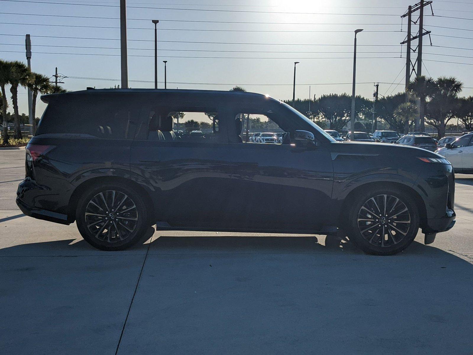 2025 INFINITI QX80 Vehicle Photo in Davie, FL 33331