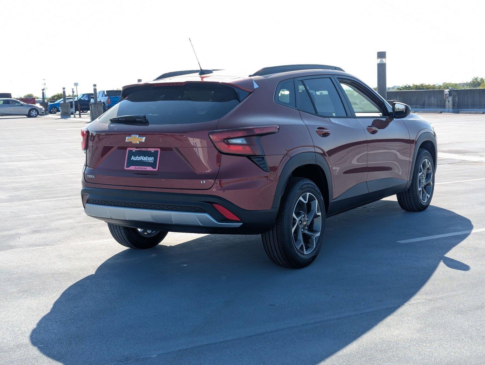 2025 Chevrolet Trax Vehicle Photo in PEMBROKE PINES, FL 33024-6534