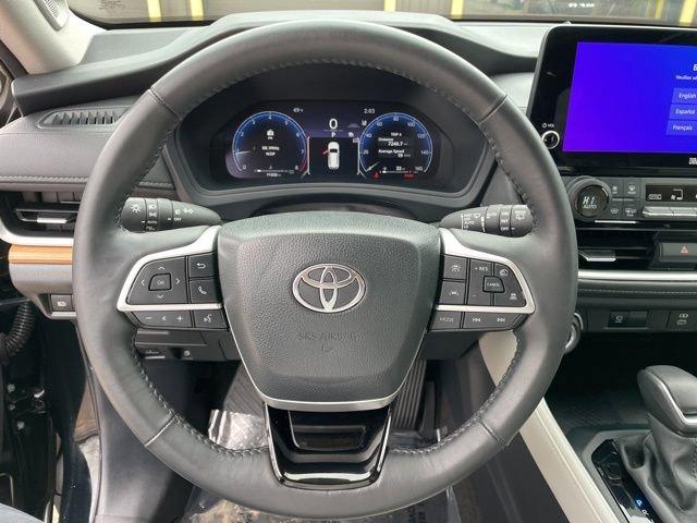 2024 Toyota Grand Highlander Vehicle Photo in MEDINA, OH 44256-9631