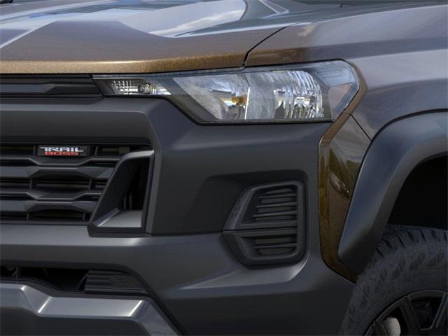 2025 Chevrolet Colorado Vehicle Photo in ENGLEWOOD, CO 80113-6708