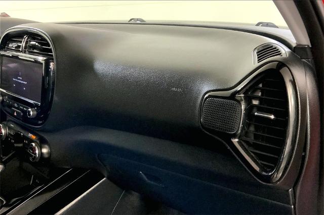2022 Kia Soul Vehicle Photo in Lees Summit, MO 64086