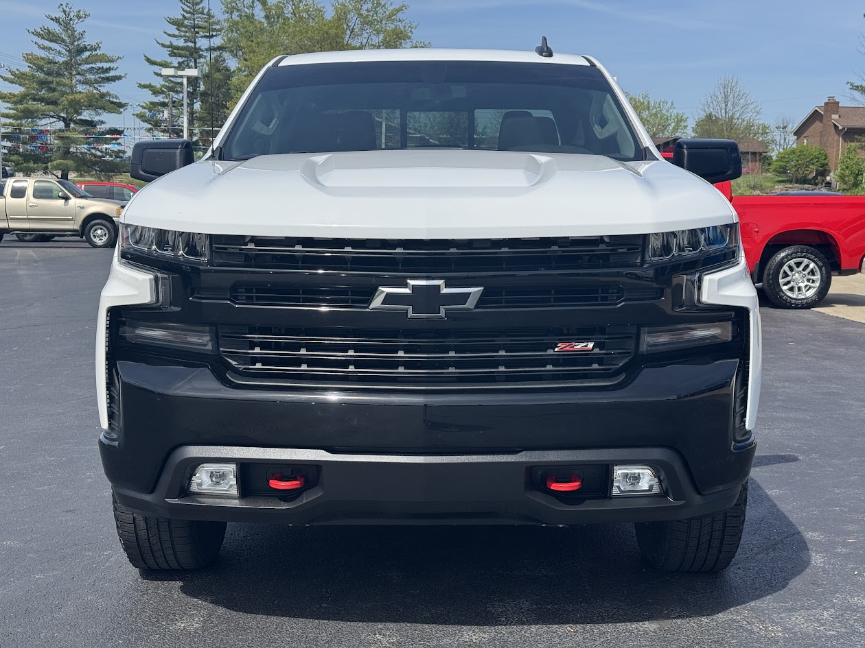 2019 Chevrolet Silverado 1500 Vehicle Photo in BOONVILLE, IN 47601-9633