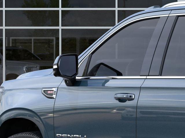 2025 GMC Yukon XL Vehicle Photo in BEAUFORT, SC 29906-4218