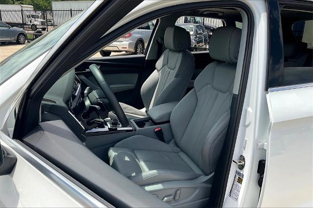 2024 Audi Q5 Vehicle Photo in Grapevine, TX 76051