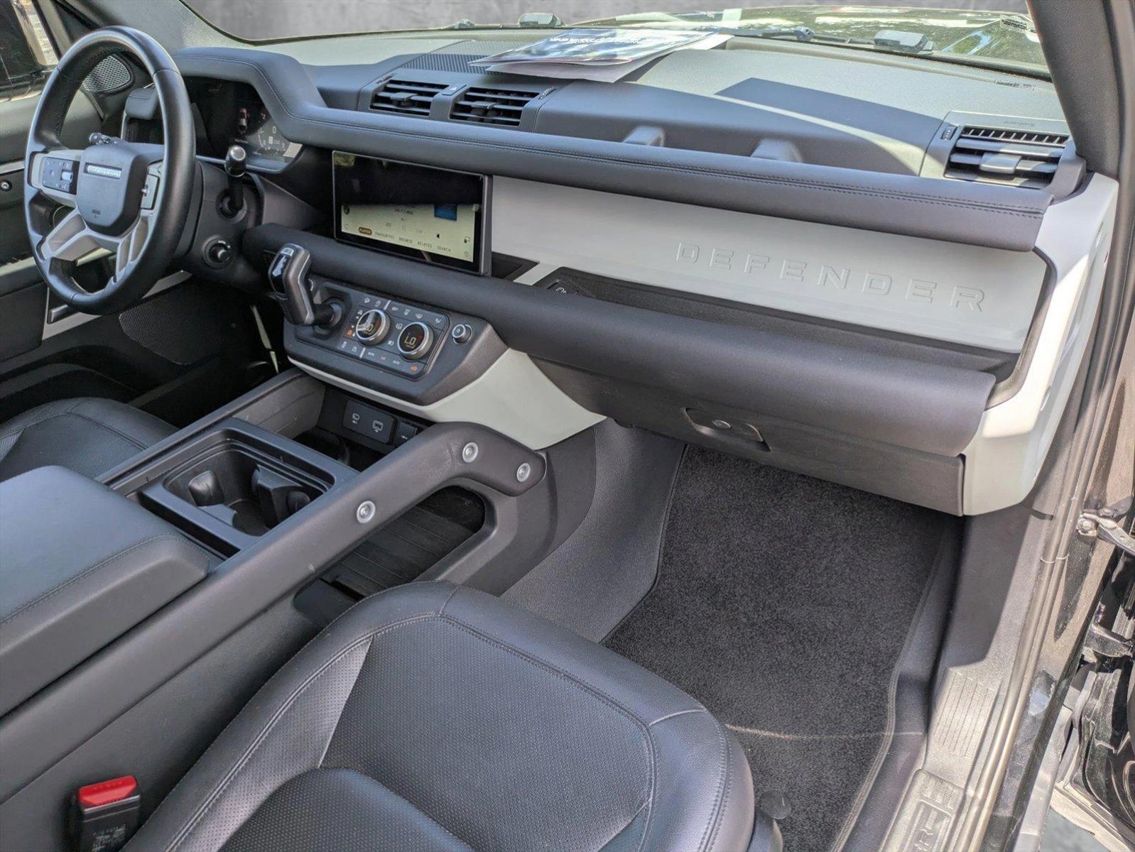 2024 Land Rover Defender Vehicle Photo in Sanford, FL 32771