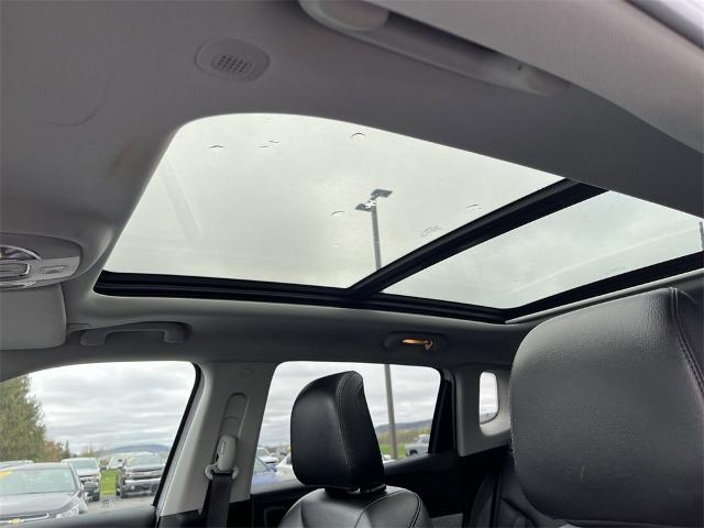 2022 Jeep Compass Vehicle Photo in TULLY, NY 13159-3159