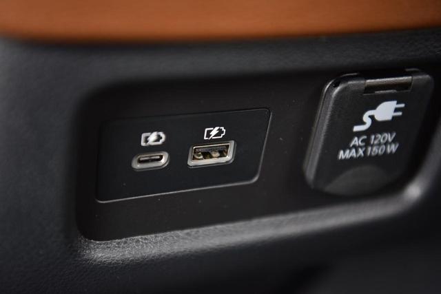 2025 Nissan Pathfinder Vehicle Photo in Ballwin, MO 63011