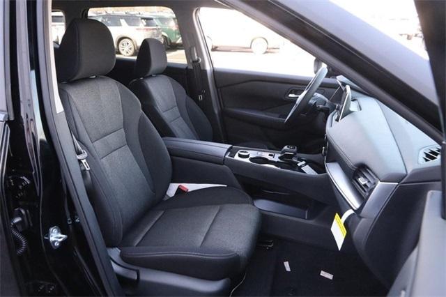 2025 Nissan Rogue Vehicle Photo in Hazelwood, MO 63042