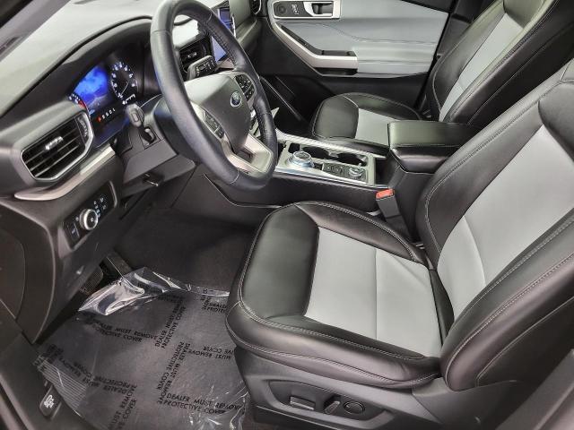 2023 Ford Explorer Vehicle Photo in Neenah, WI 54956