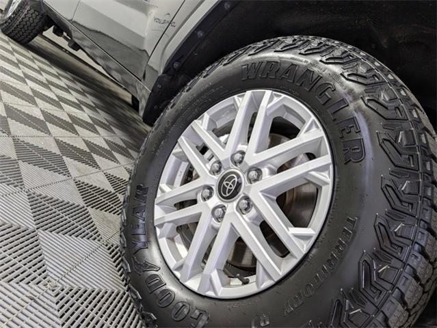 2024 Toyota Tundra 4WD Vehicle Photo in ENGLEWOOD, CO 80113-6708