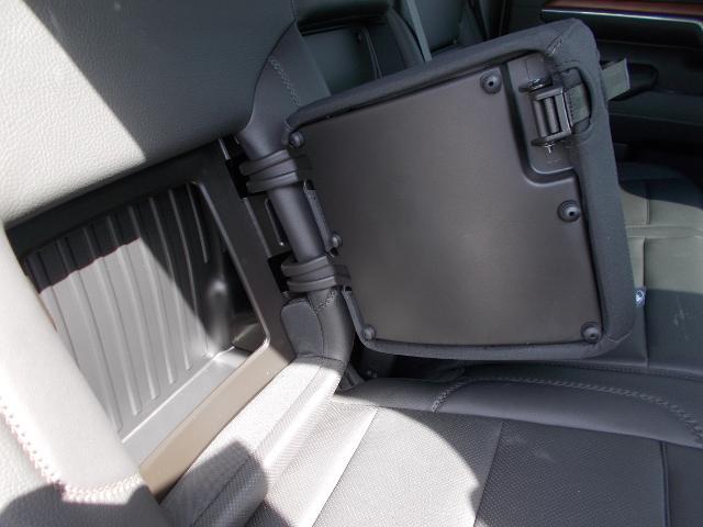 2023 GMC Sierra 1500 Vehicle Photo in LOWELL, MA 01852-4336